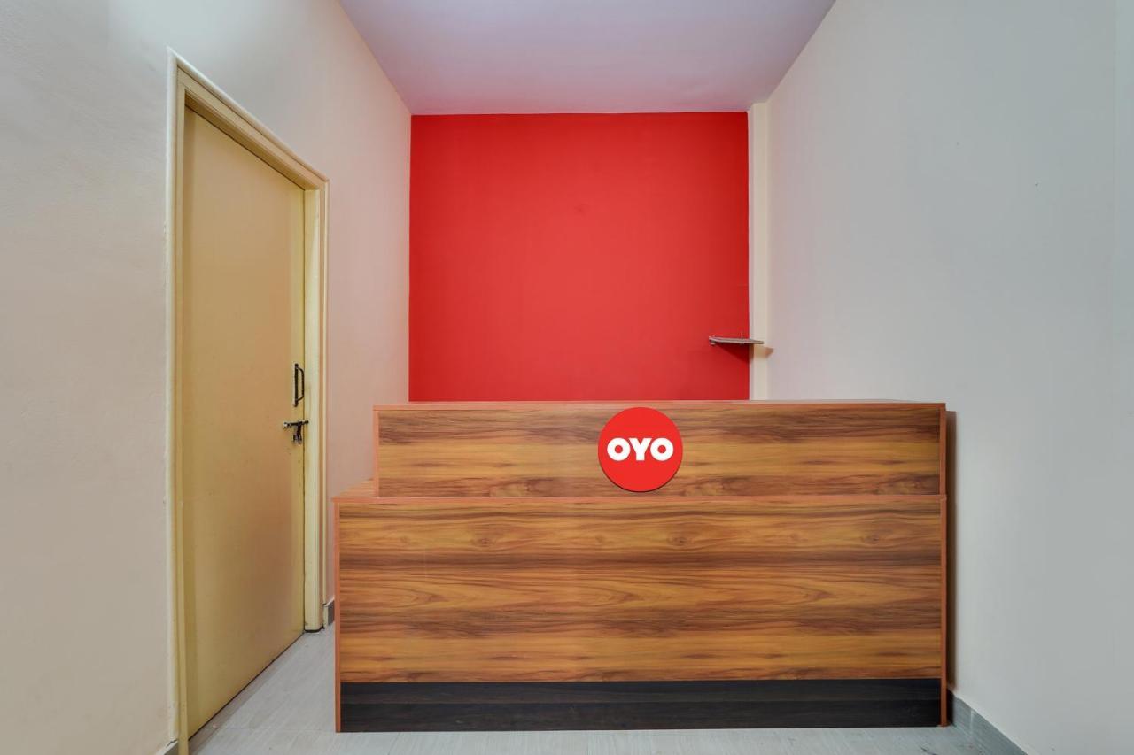 Oyo Flagship Lakshmana Hotel Bangalore Exteriör bild